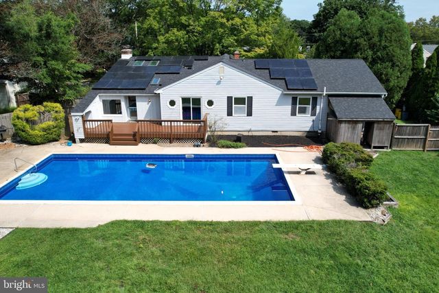 3 DARVEL DR, Princeton Junction, NJ 08550