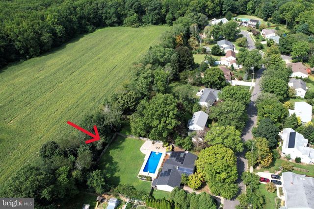 3 DARVEL DR, Princeton Junction, NJ 08550