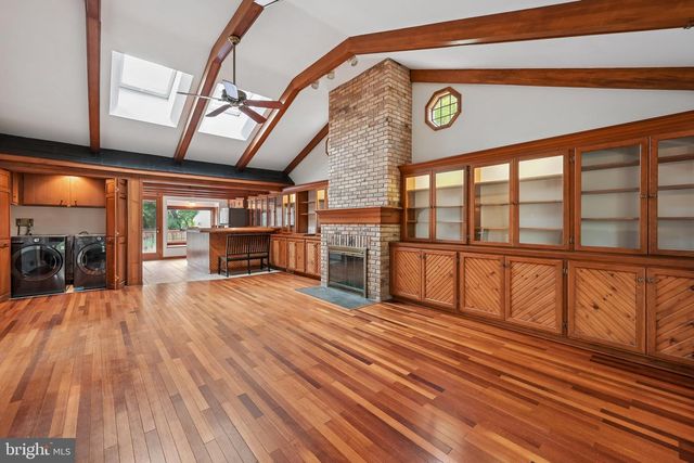 3 DARVEL DR, Princeton Junction, NJ 08550