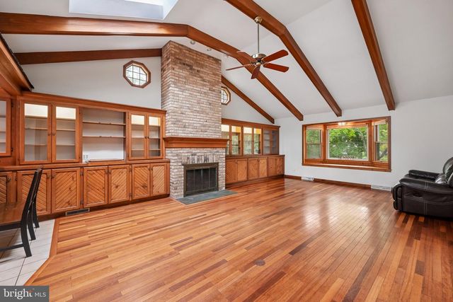 3 DARVEL DR, Princeton Junction, NJ 08550
