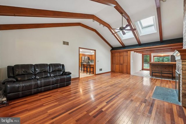 3 DARVEL DR, Princeton Junction, NJ 08550