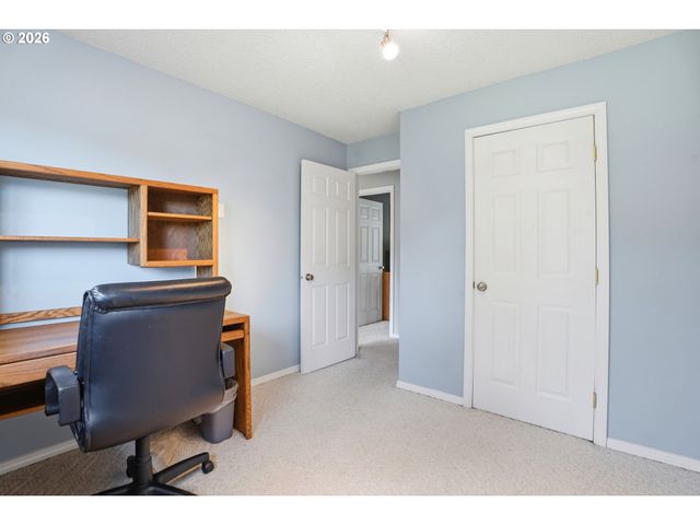 12014 Ne 16TH St, Vancouver, WA 98684