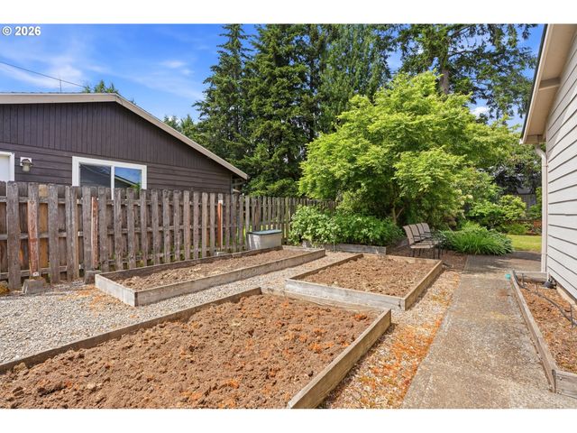 12014 Ne 16TH St, Vancouver, WA 98684