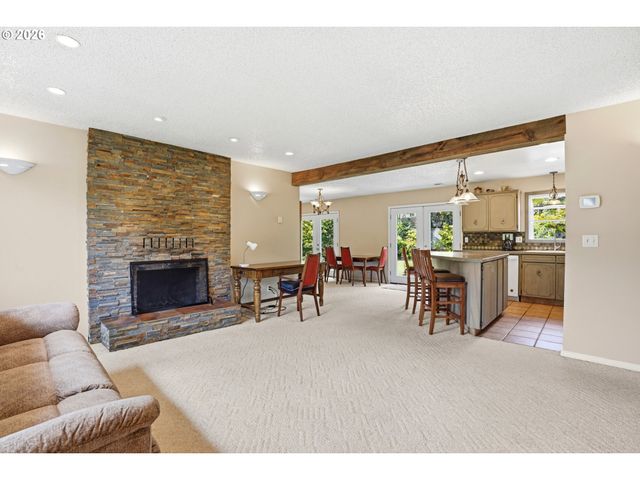 12014 Ne 16TH St, Vancouver, WA 98684
