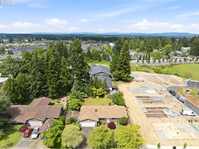 12014 Ne 16TH St, Vancouver, WA 98684