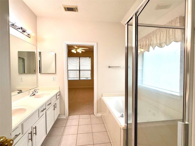 5610 Gaffney Lane, Houston, TX 77084