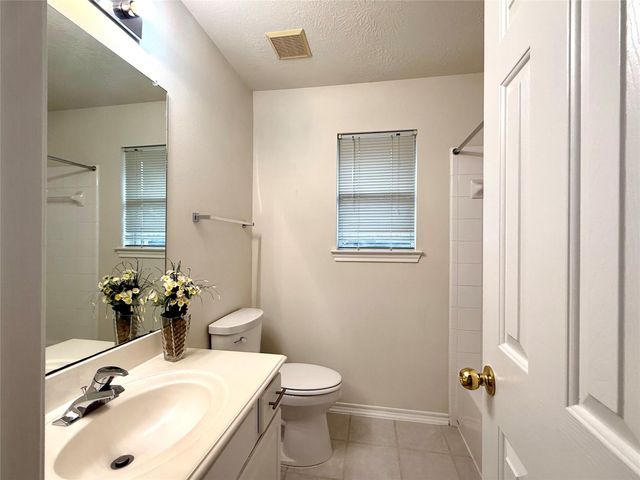 5610 Gaffney Lane, Houston, TX 77084