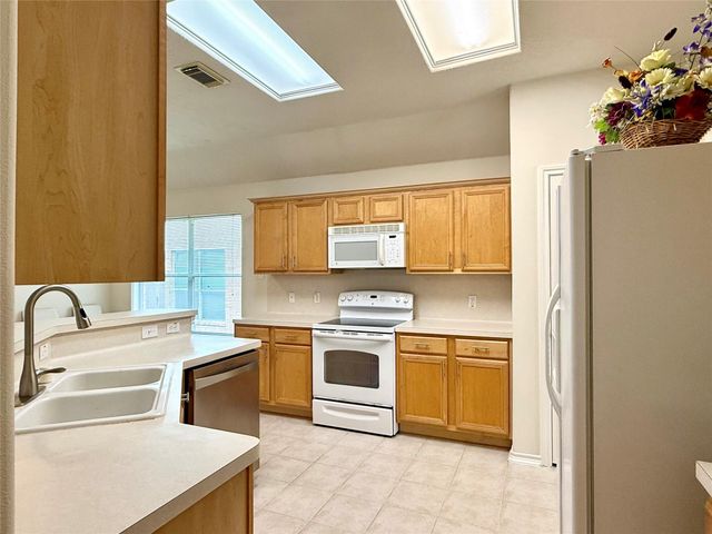 5610 Gaffney Lane, Houston, TX 77084