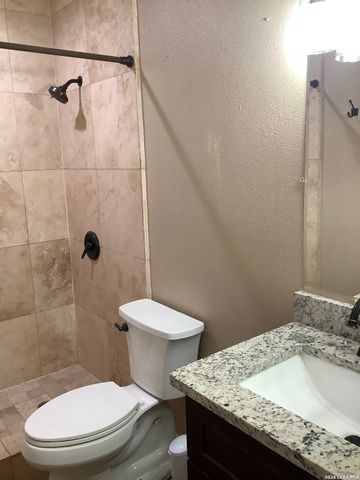 1047 Victoria Crossing, San Antonio, TX 78245