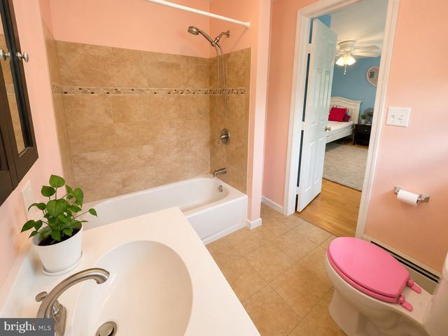 258 W 5TH AVE, Trappe, PA 19426