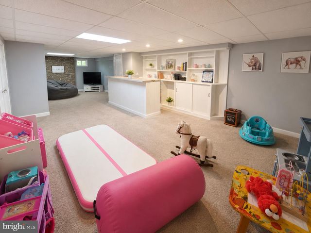 258 W 5TH AVE, Trappe, PA 19426