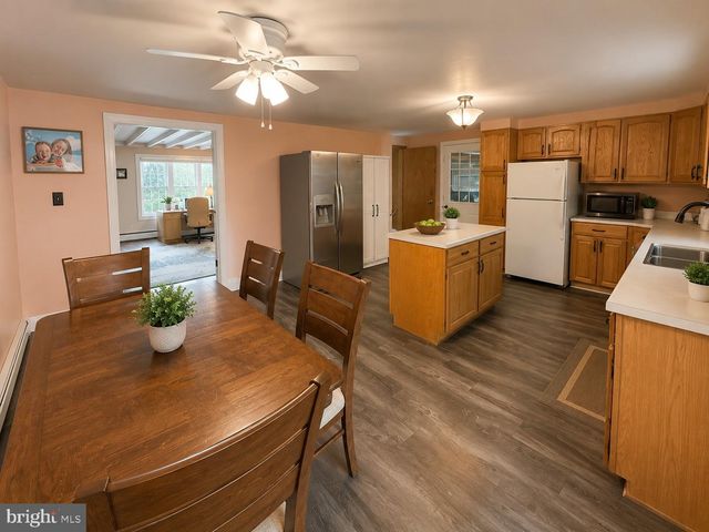 258 W 5TH AVE, Trappe, PA 19426