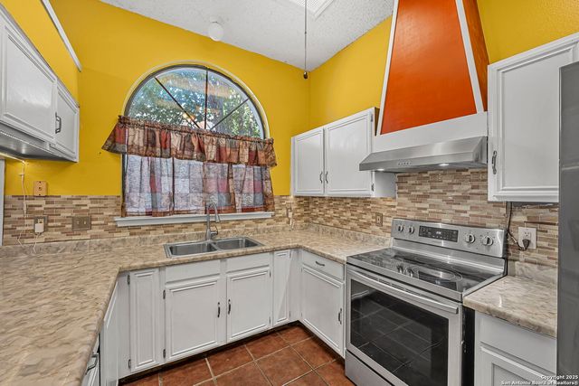 2827 coast plain, San Antonio, TX 78245