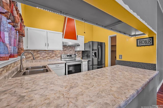 2827 coast plain, San Antonio, TX 78245