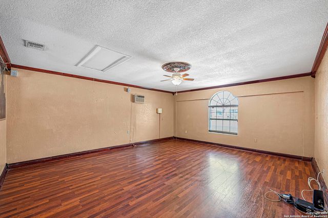 2827 coast plain, San Antonio, TX 78245