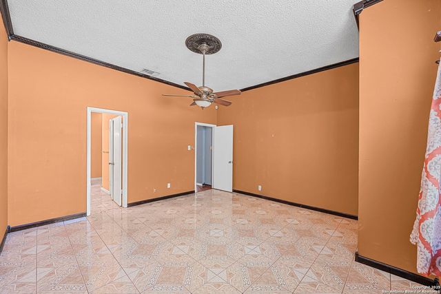 2827 coast plain, San Antonio, TX 78245