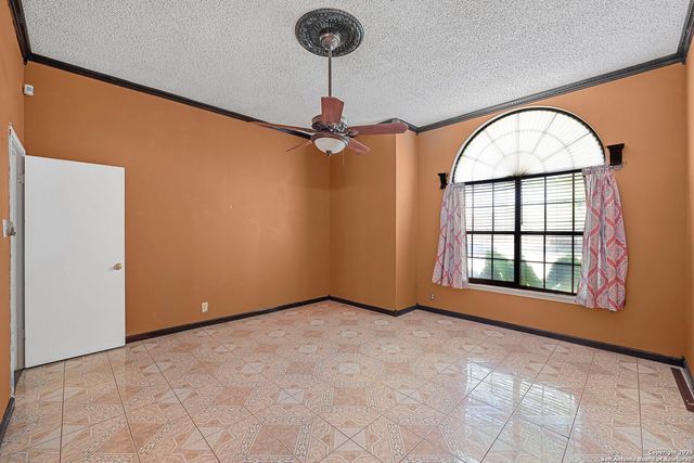 2827 coast plain, San Antonio, TX 78245