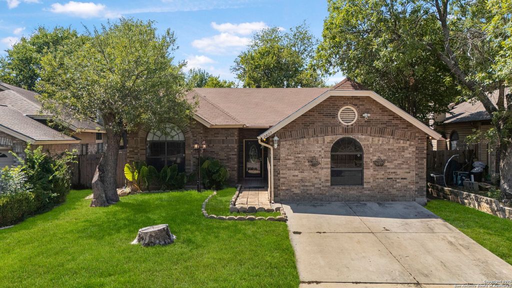 2827 coast plain, San Antonio, TX 78245