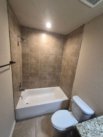 6618 Arancione Ave Unit 101, San Antonio, TX 78233