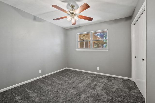 1301 Crestview Drive, Denison, TX 75020