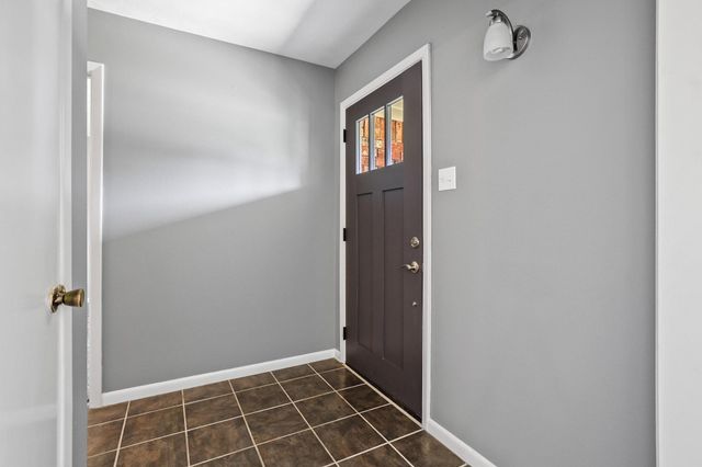 1301 Crestview Drive, Denison, TX 75020