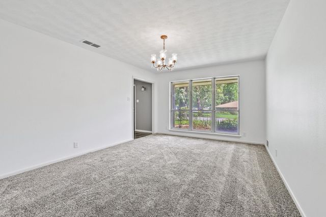 1301 Crestview Drive, Denison, TX 75020