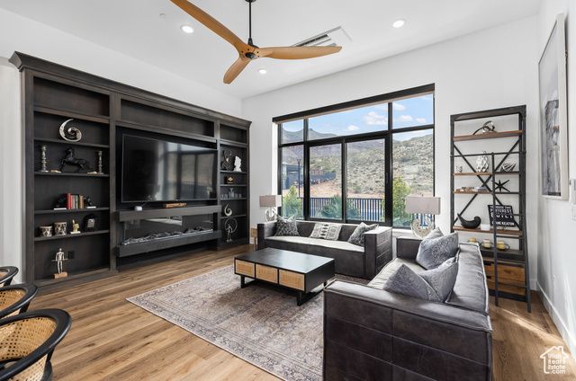 1450 W TORREY PINES RD, Hurricane, UT 84737