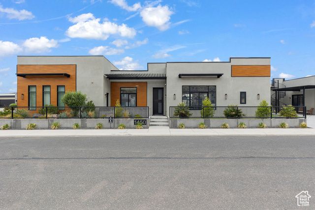 1450 W TORREY PINES RD, Hurricane, UT 84737