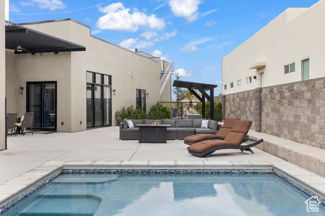 1450 W TORREY PINES RD, Hurricane, UT 84737