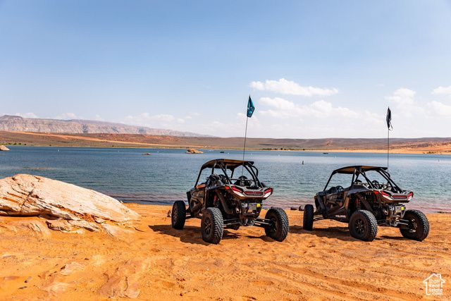 1450 W TORREY PINES RD, Hurricane, UT 84737