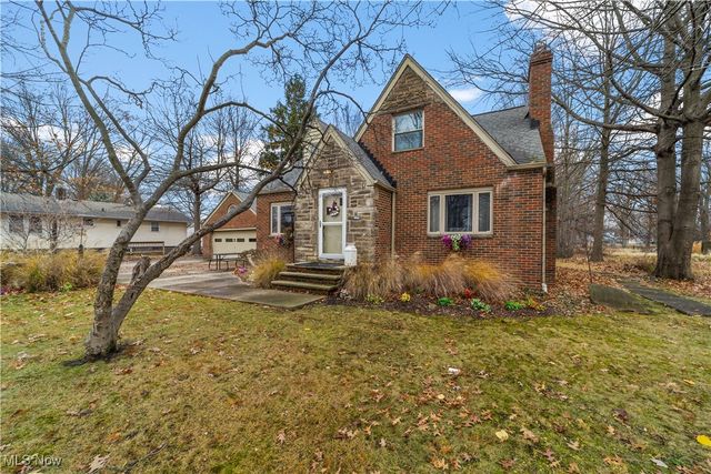 459 Lloyd Road, Euclid, OH 44132