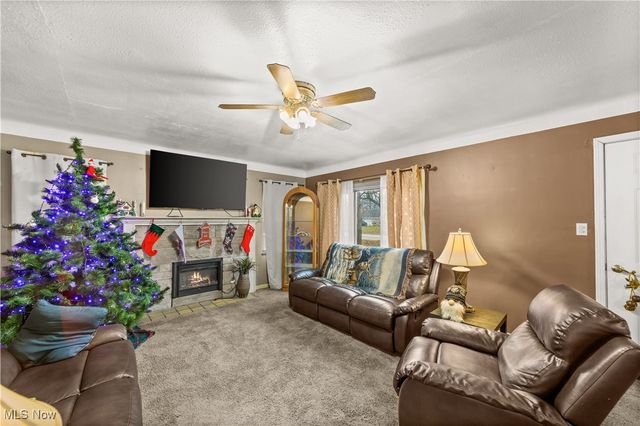 459 Lloyd Road, Euclid, OH 44132