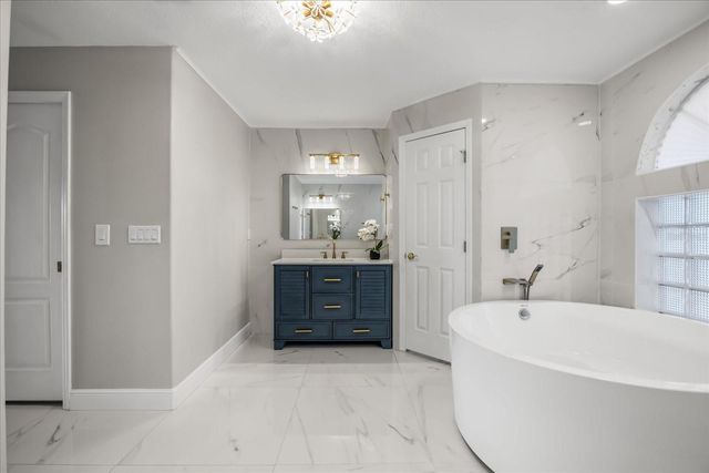 11024 WINDCHIME CIRCLE, Clermont, FL 34711