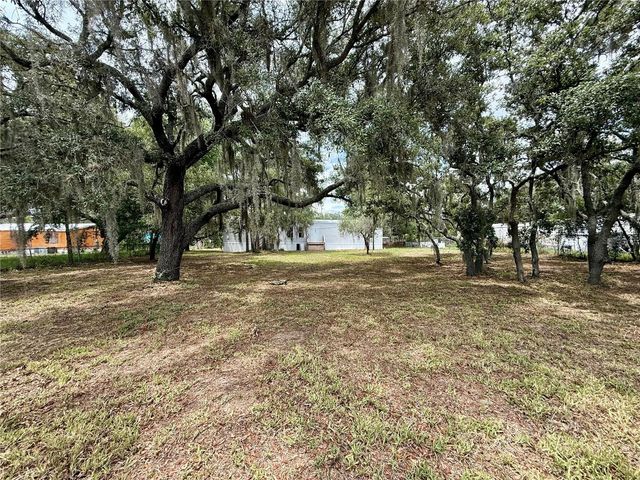 2716 FAST TROT TRAIL, Lake Wales, FL 33898