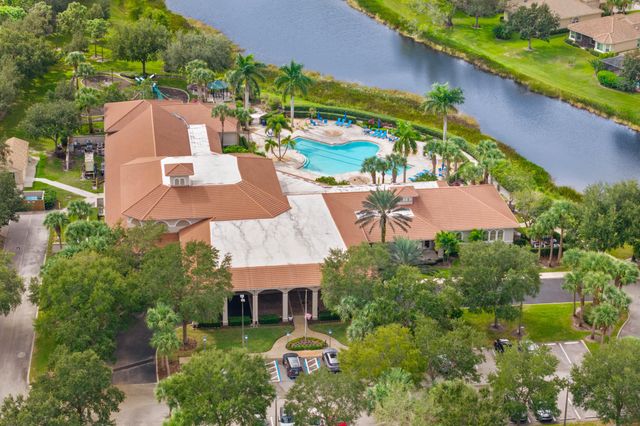 7300 Sea Pines Court, Port St. Lucie, Port St Lucie, FL 34986