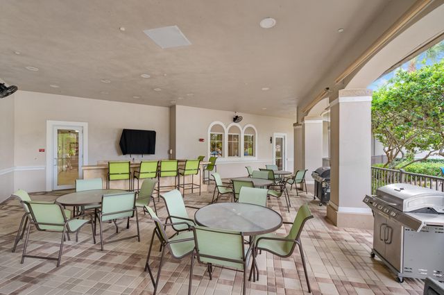 7300 Sea Pines Court, Port St. Lucie, Port St Lucie, FL 34986