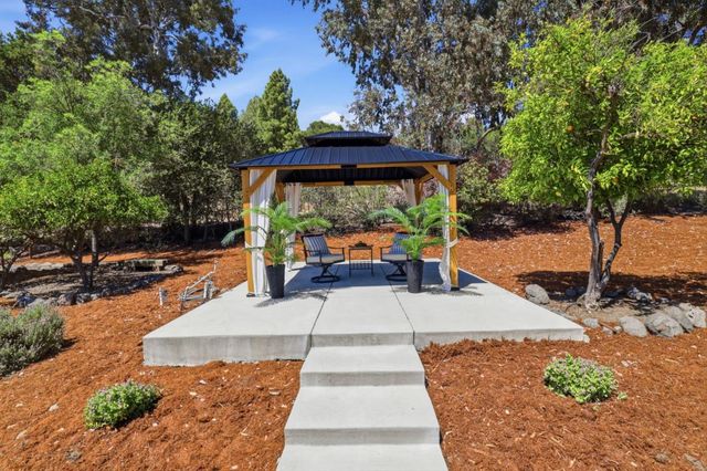 16460 Rustling Oak Court, Morgan Hill, CA 95037