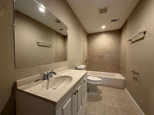 3406 Milbrad Street, Houston, TX 77026