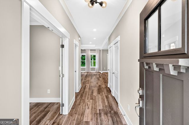 727 Old Collins Road, Hoschton, GA 30548