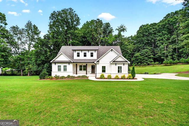 727 Old Collins Road, Hoschton, GA 30548