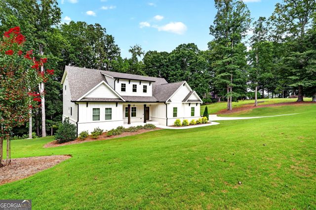 727 Old Collins Road, Hoschton, GA 30548