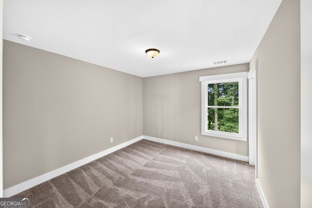 727 Old Collins Road, Hoschton, GA 30548