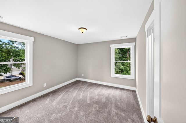727 Old Collins Road, Hoschton, GA 30548