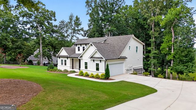 727 Old Collins Road, Hoschton, GA 30548