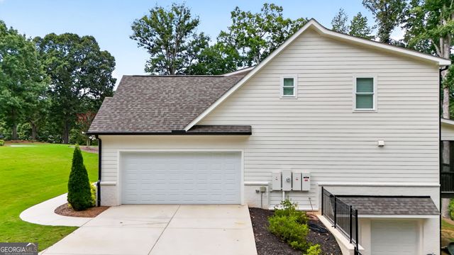 727 Old Collins Road, Hoschton, GA 30548