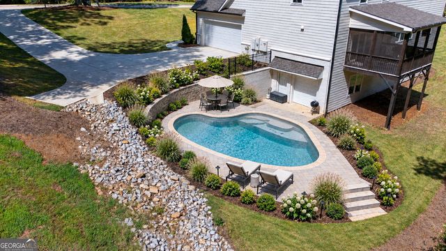 727 Old Collins Road, Hoschton, GA 30548