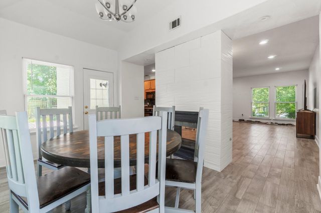 4313 Windswept Drive, Montgomery, TX 77356