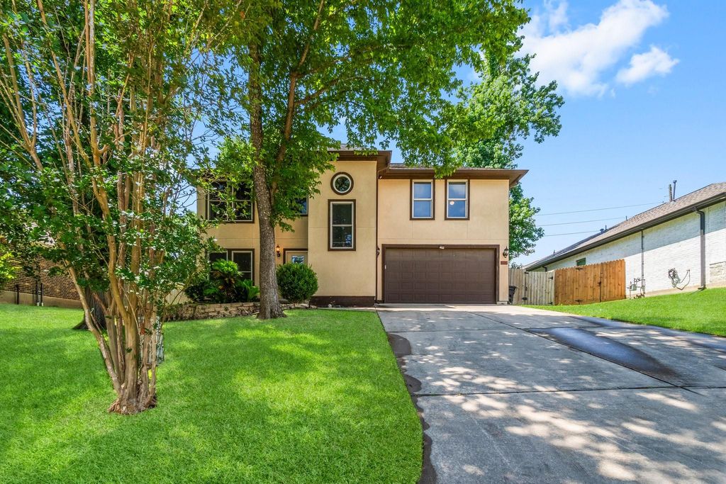 4313 Windswept Drive, Montgomery, TX 77356