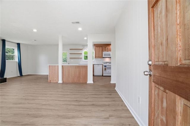 4740 Shady Rest Drive, Powder Springs, GA 30127