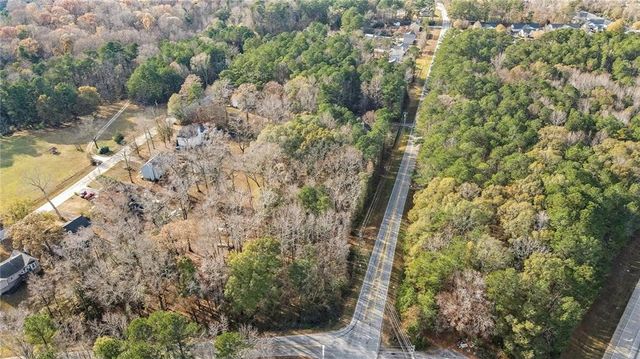 4563 Meadows Road, Powder Springs, GA 30127